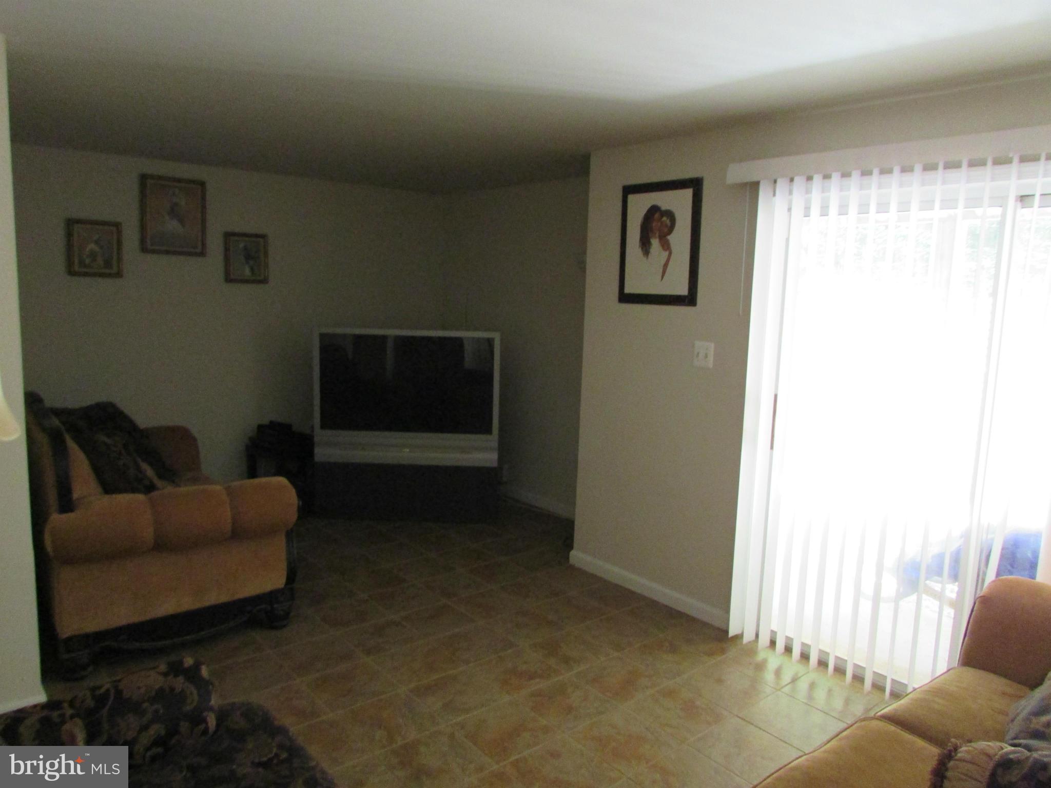 MONTCLAIR - Residential