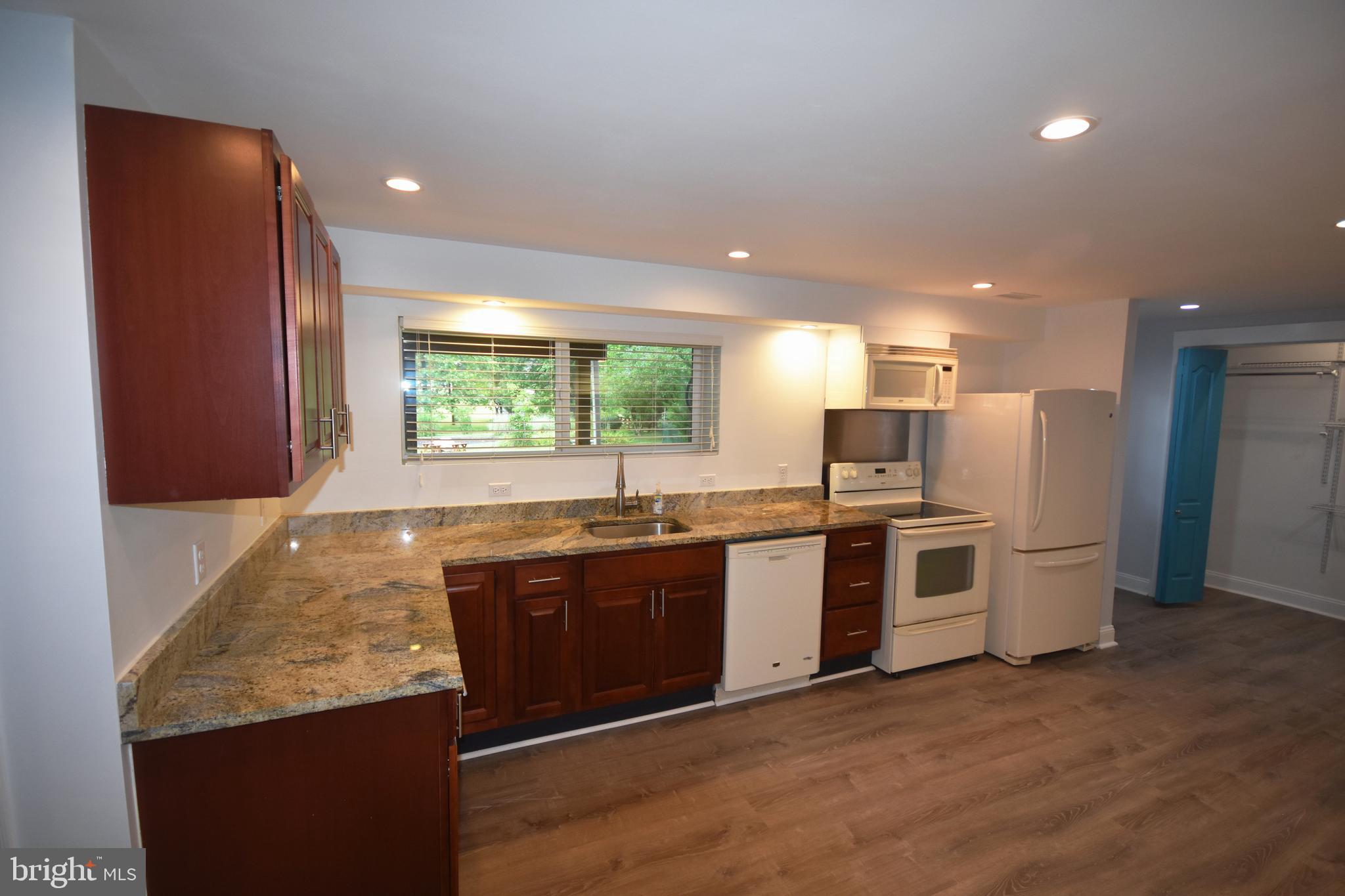 VALLEY VIEW - Residential