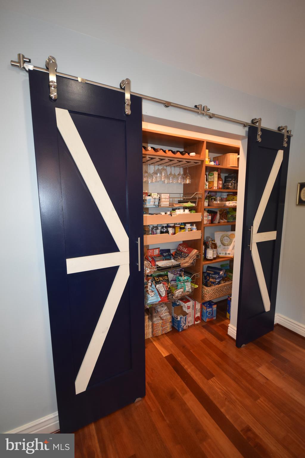 VALLEY VIEW - Residential