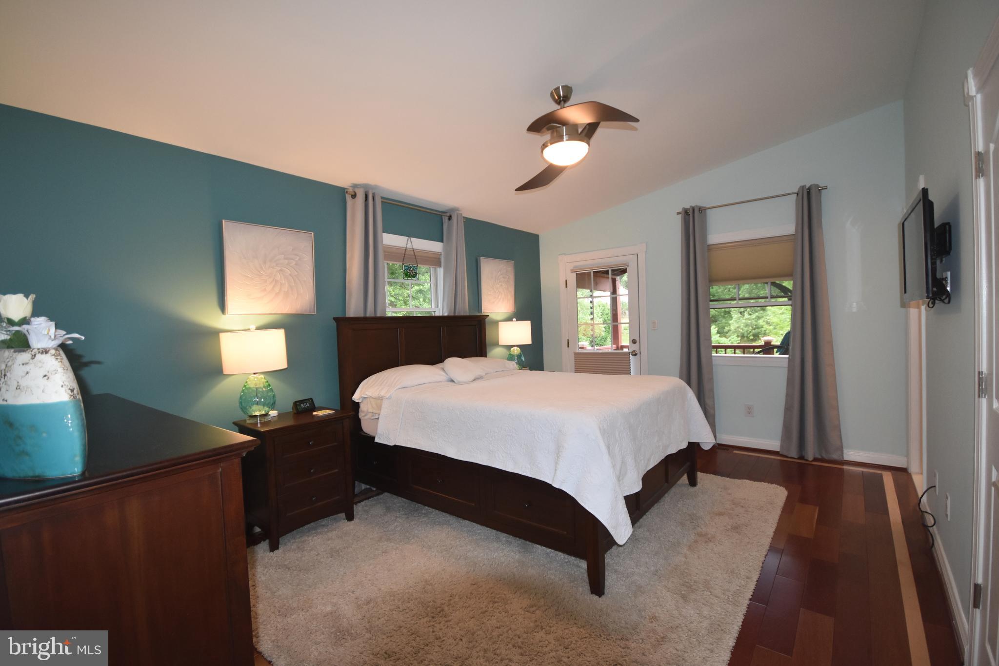 VALLEY VIEW - Residential