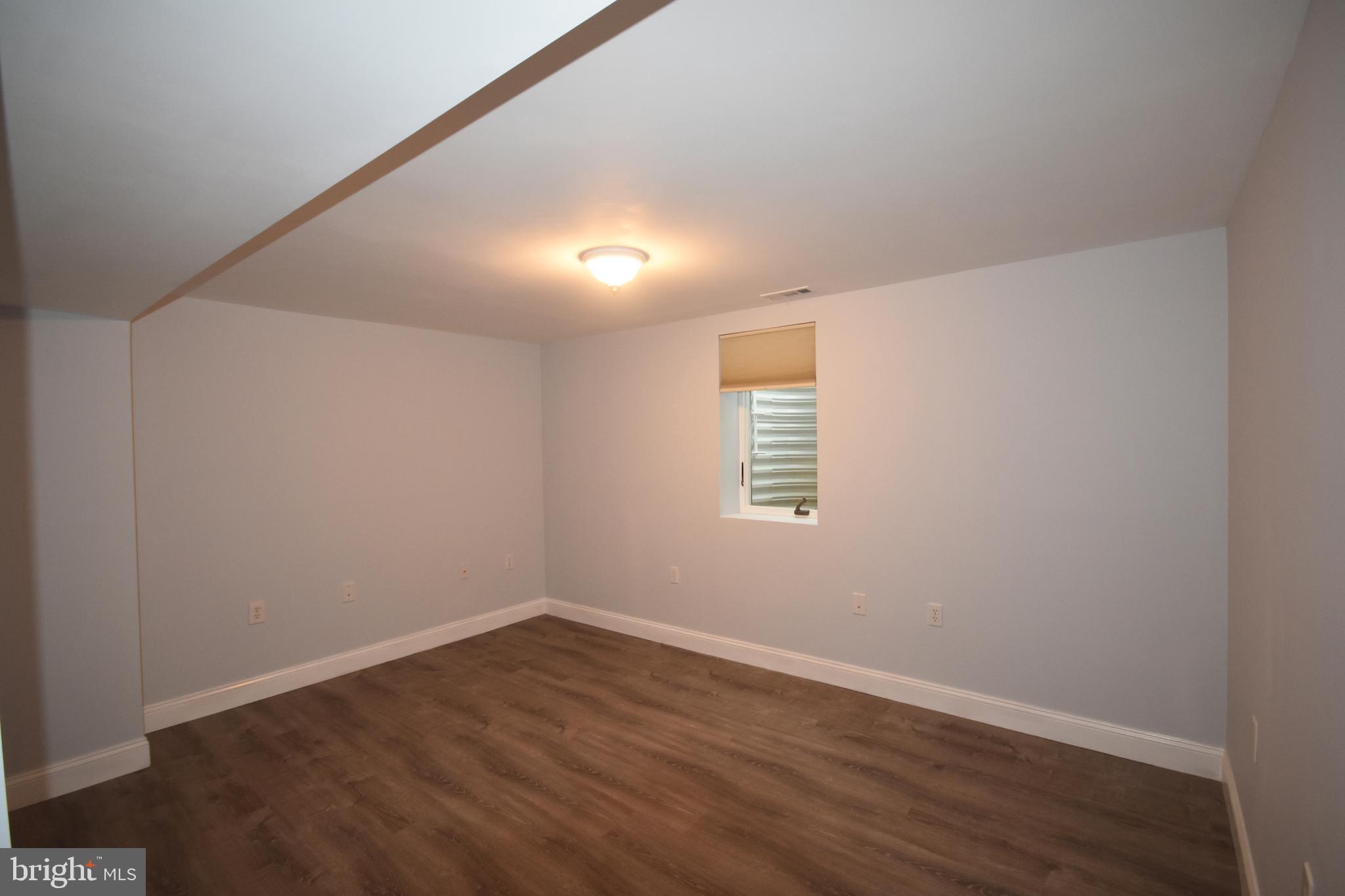 VALLEY VIEW - Residential