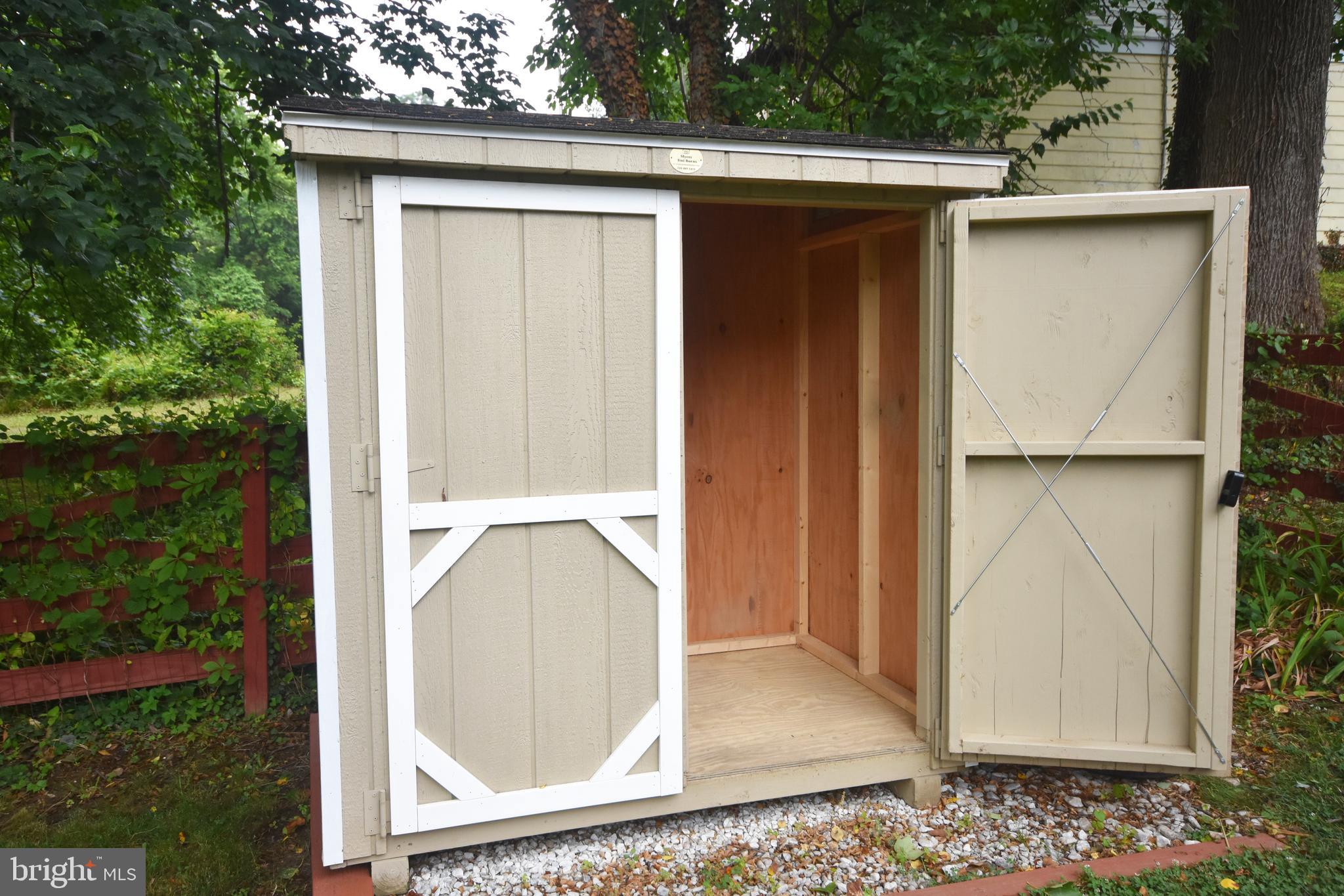 VALLEY VIEW - Residential