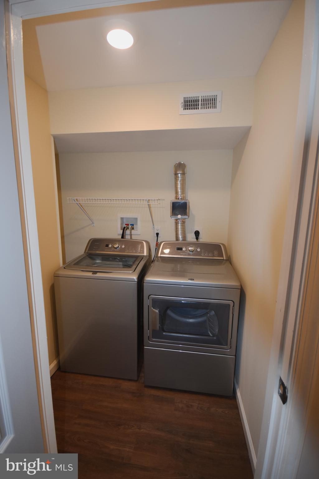 VALLEY VIEW - Residential