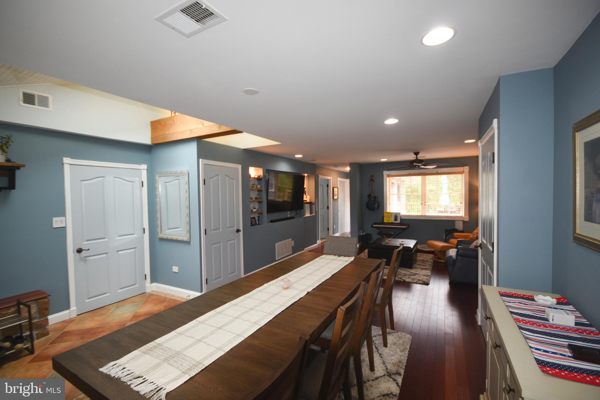 VALLEY VIEW - Residential