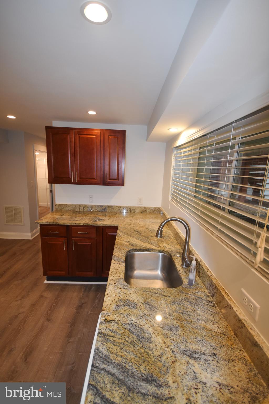 VALLEY VIEW - Residential