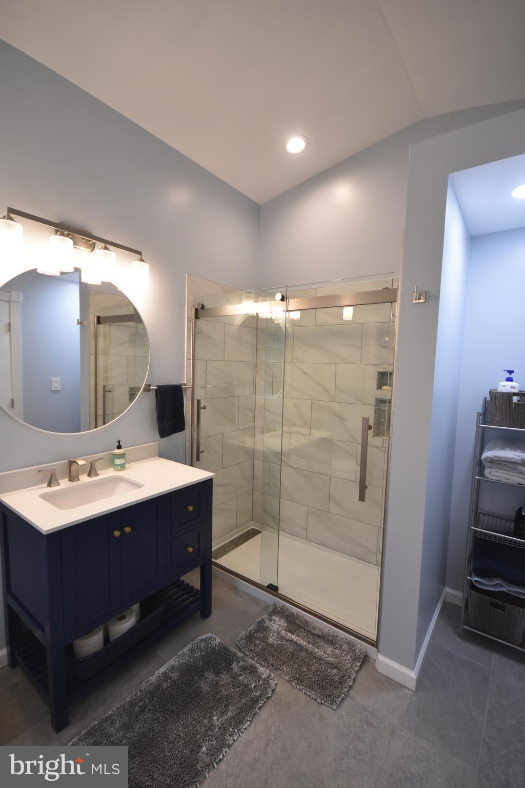 VALLEY VIEW - Residential