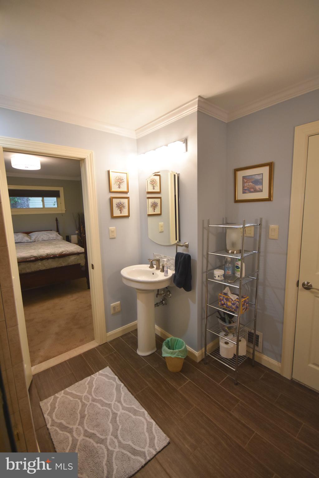 VALLEY VIEW - Residential