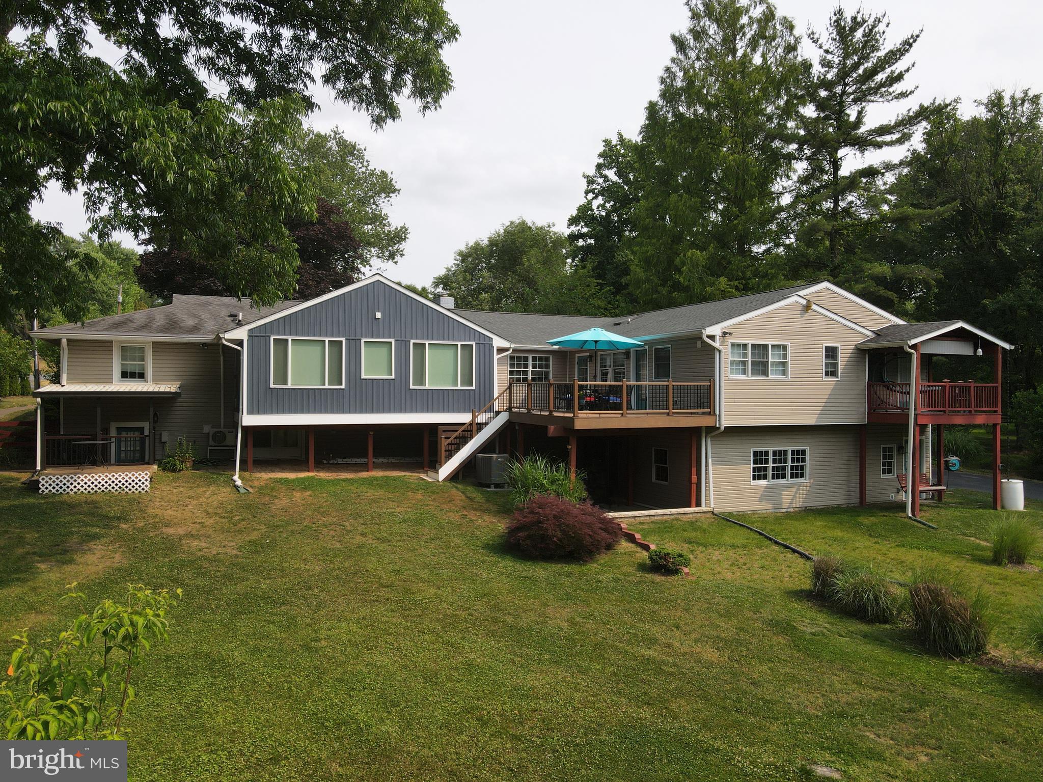 VALLEY VIEW - Residential