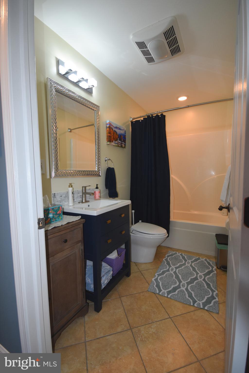 VALLEY VIEW - Residential