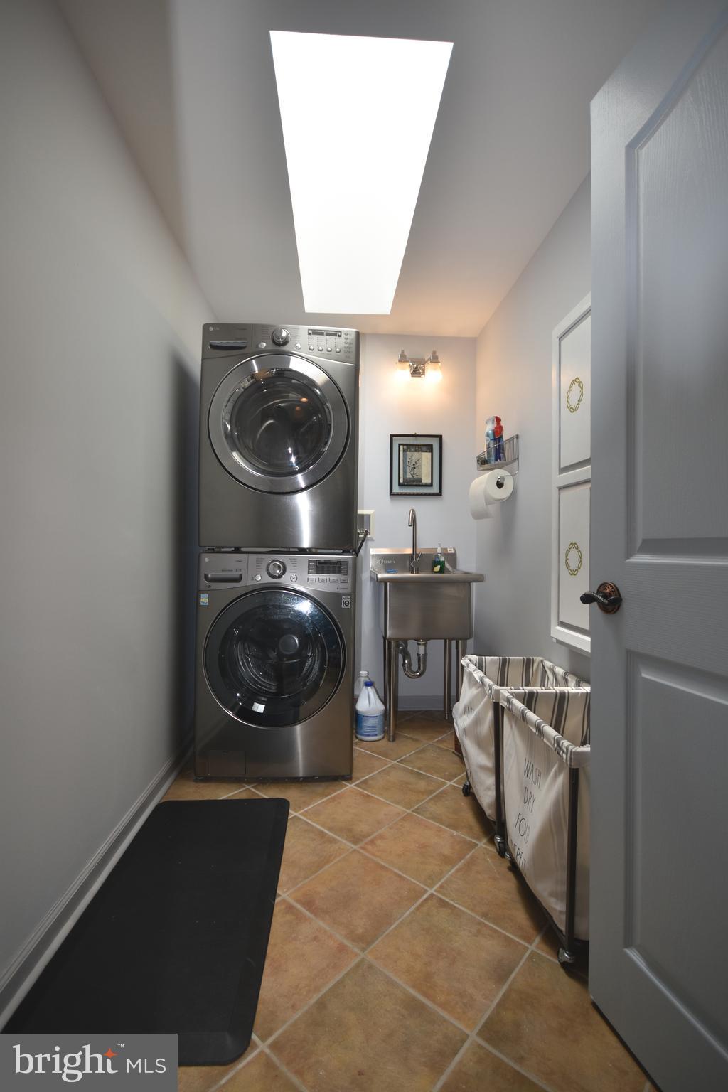 VALLEY VIEW - Residential