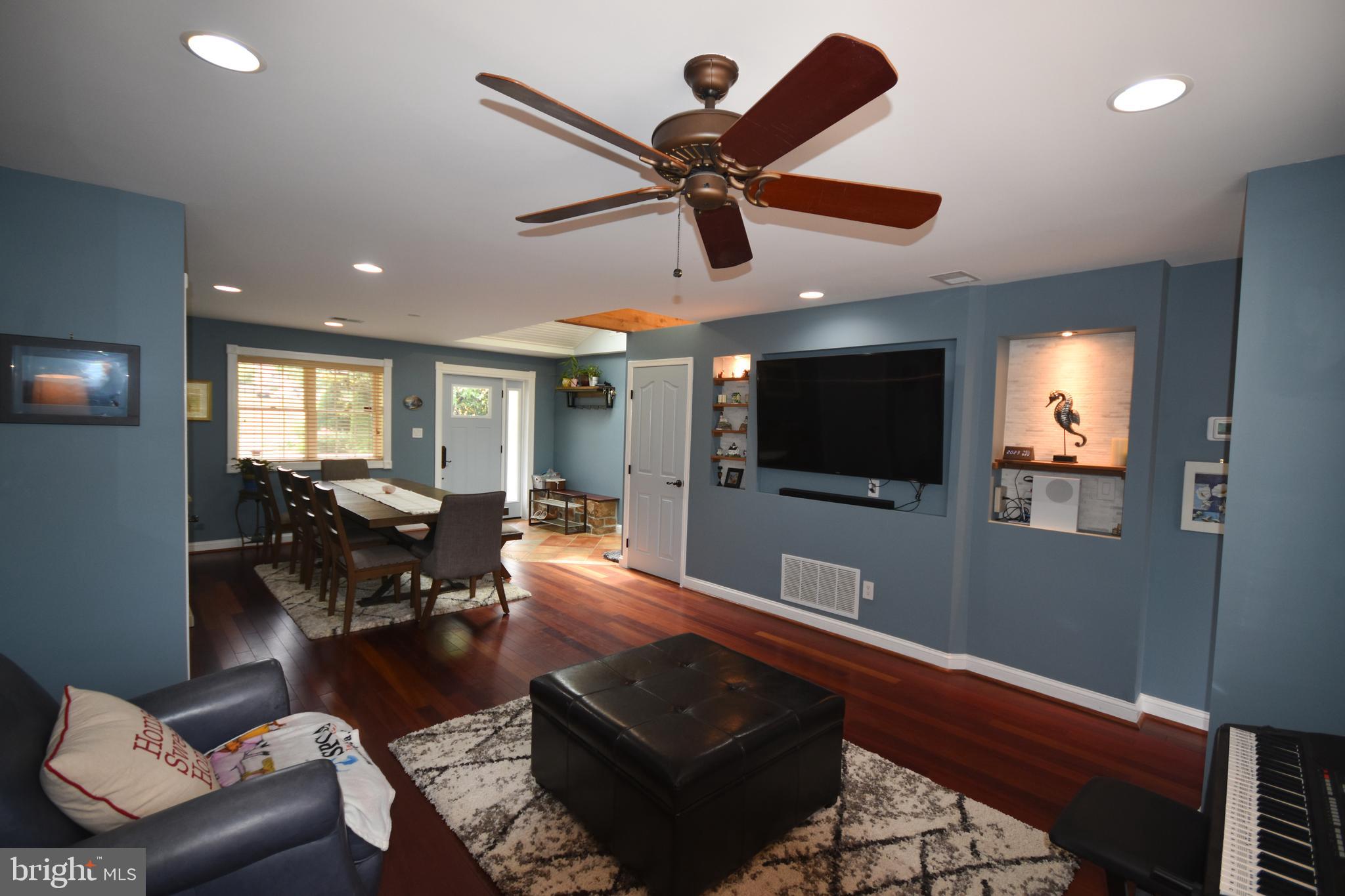 VALLEY VIEW - Residential