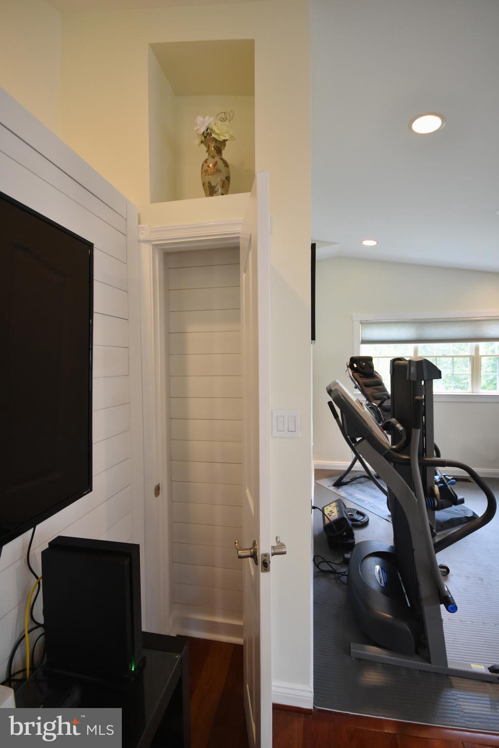 VALLEY VIEW - Residential