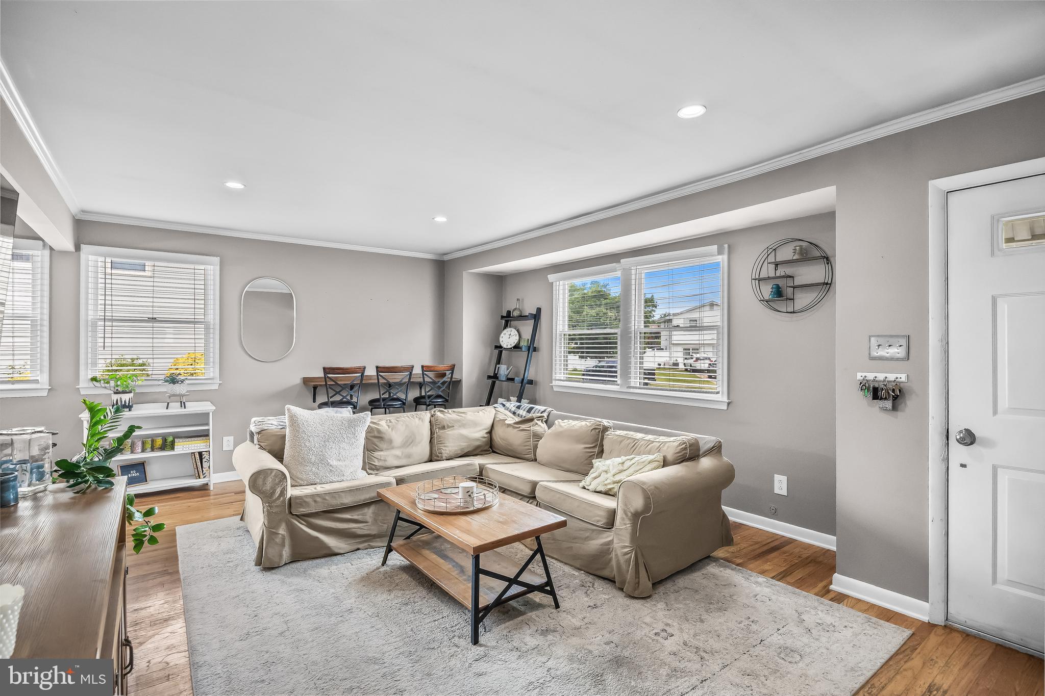 701 WILLOW DRIVE