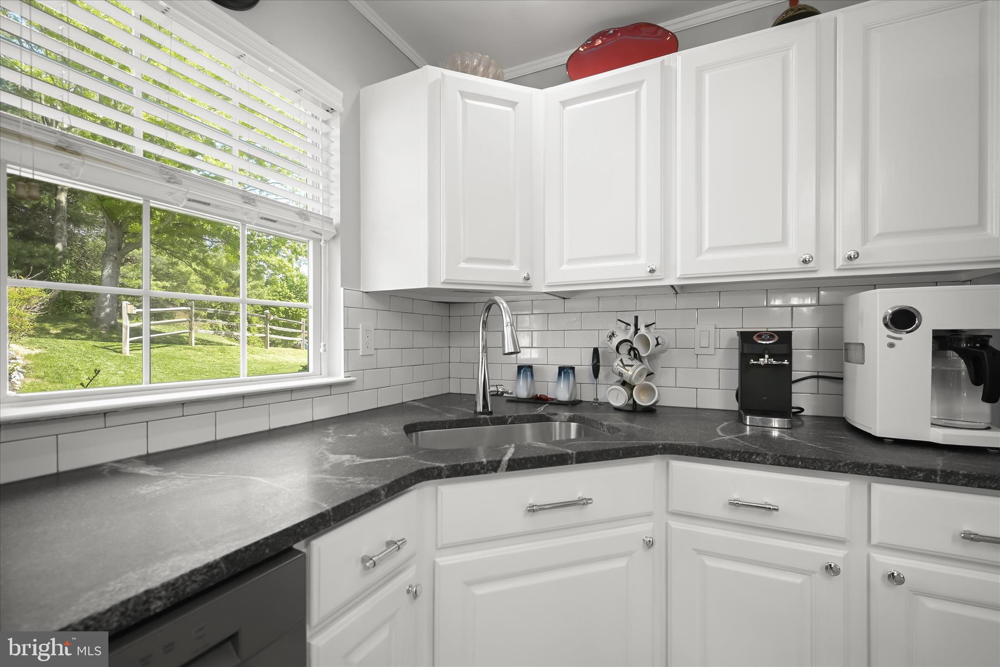 VILLAGE OF RIVER HILL - Residential