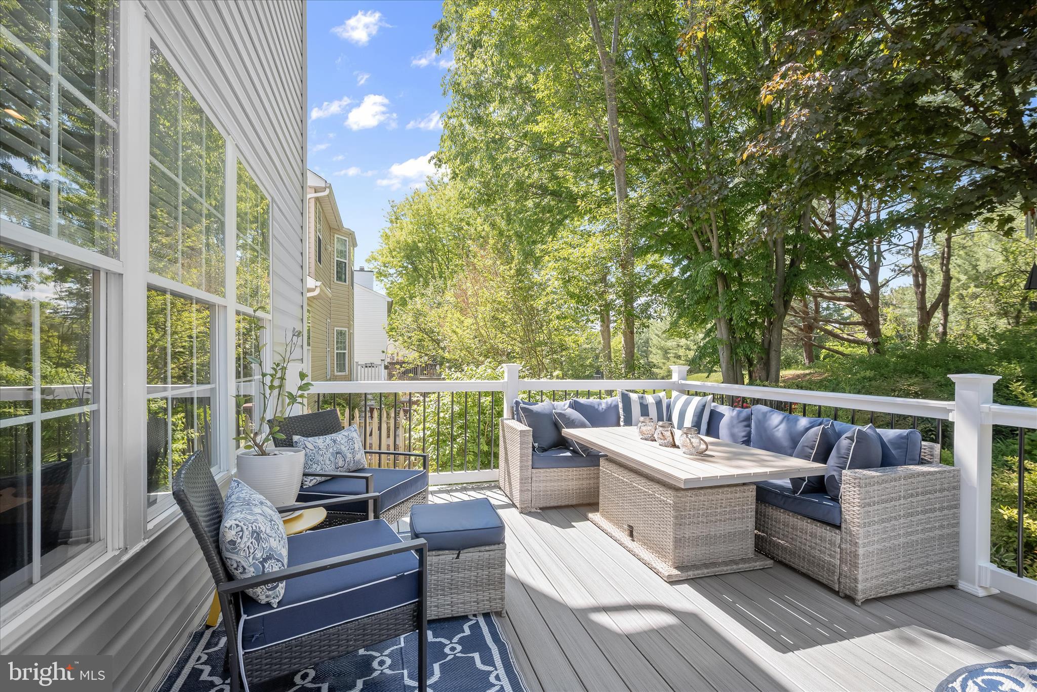 VILLAGE OF RIVER HILL - Residential