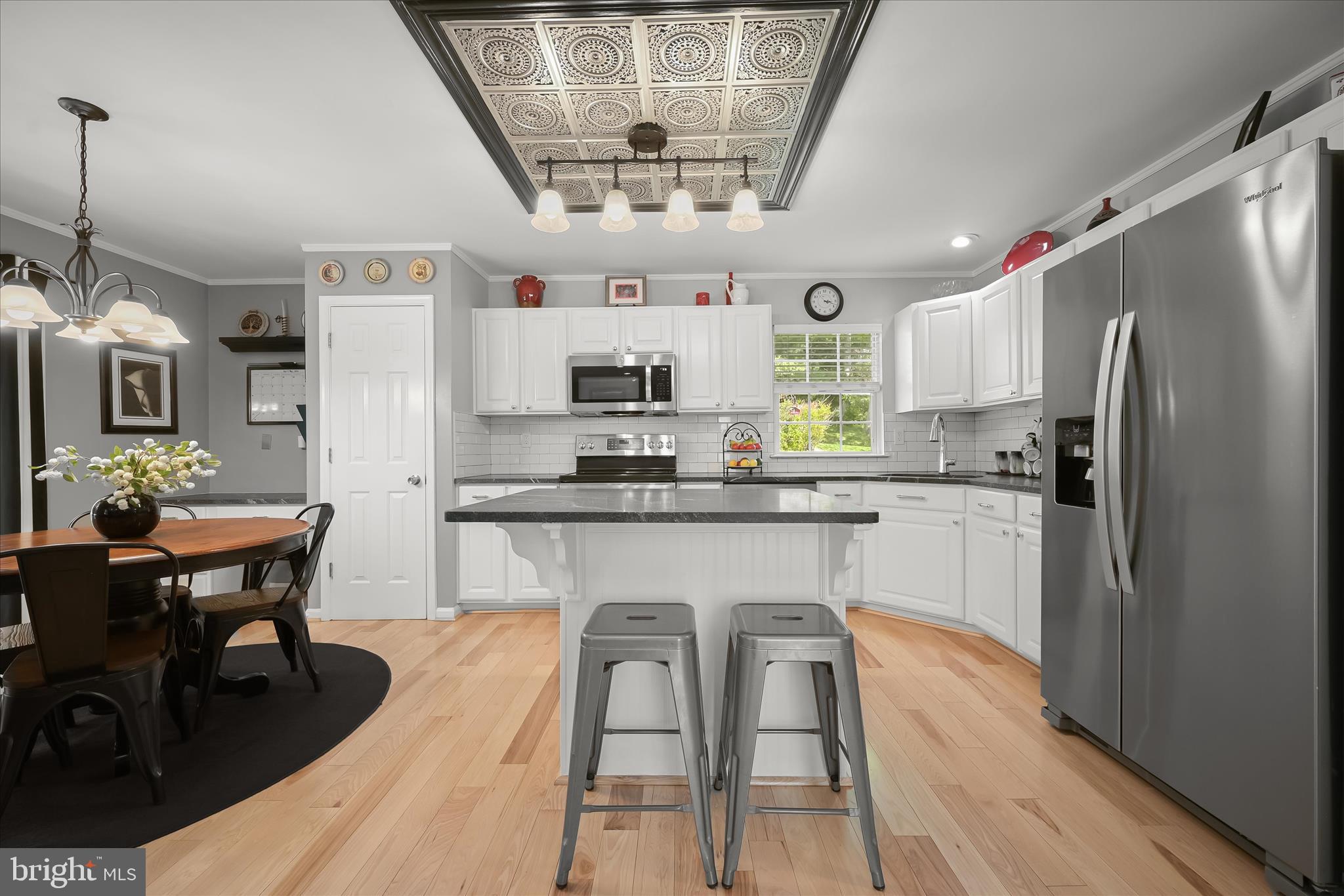 VILLAGE OF RIVER HILL - Residential