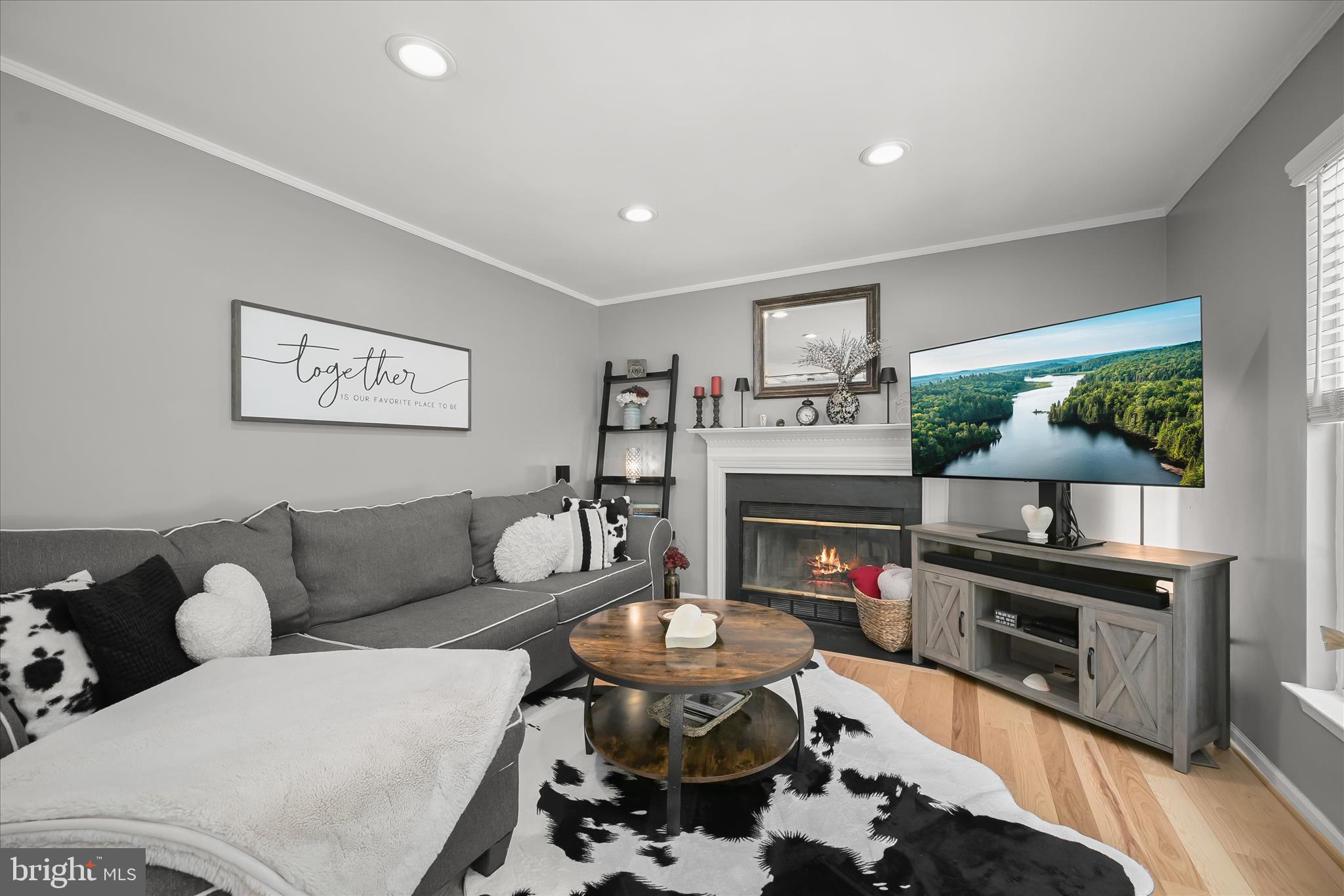 VILLAGE OF RIVER HILL - Residential