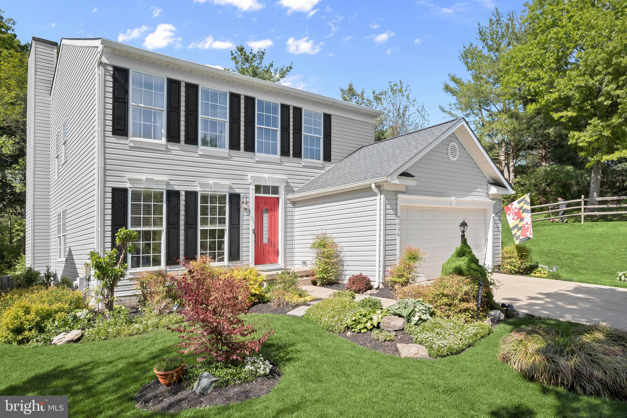 VILLAGE OF RIVER HILL - Residential