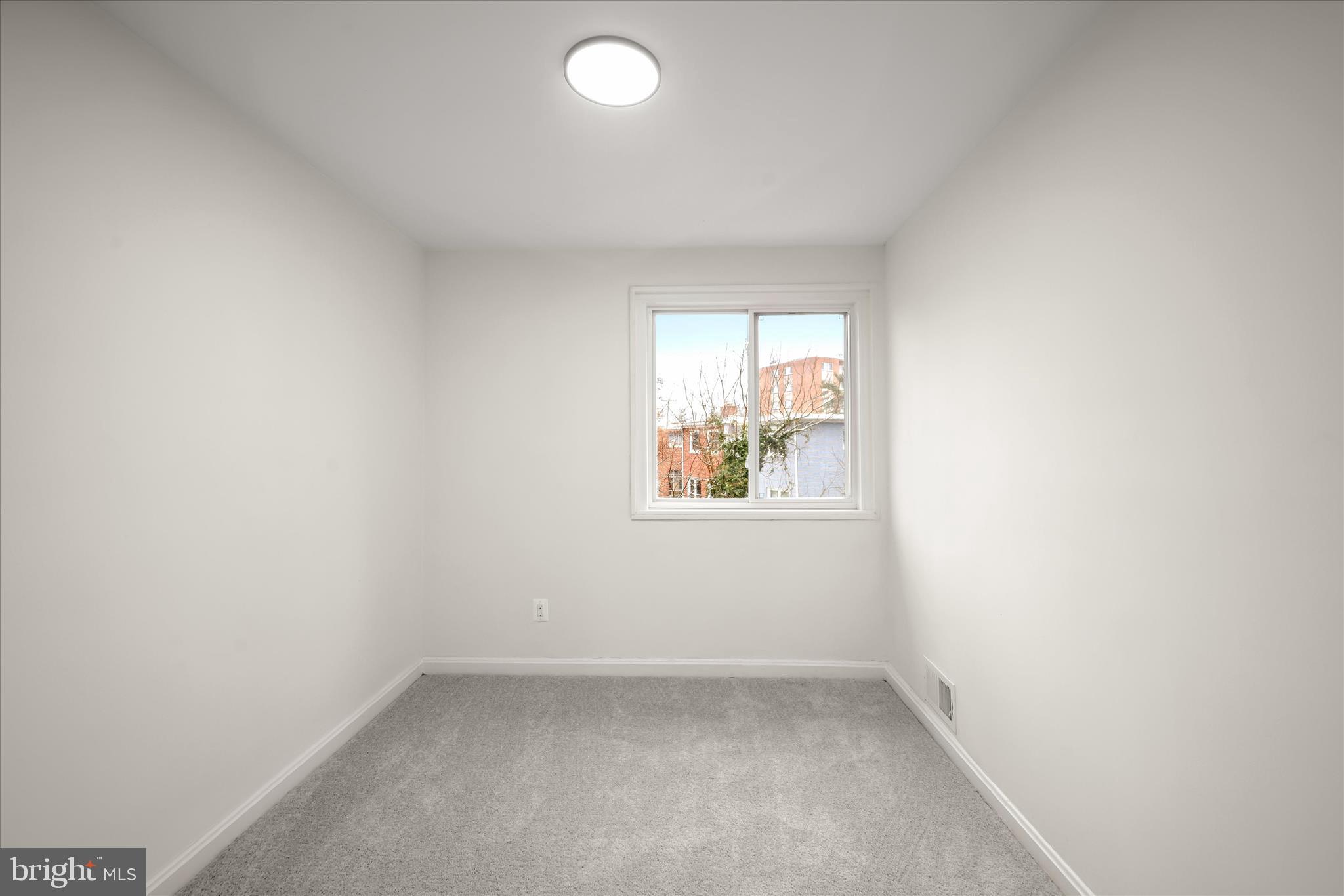 MARLOW HEIGHTS - Residential