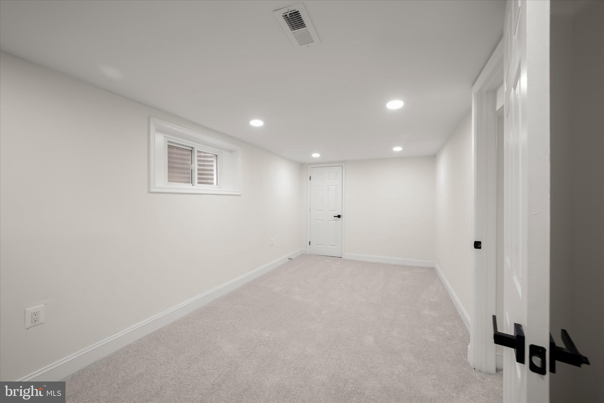 MARLOW HEIGHTS - Residential