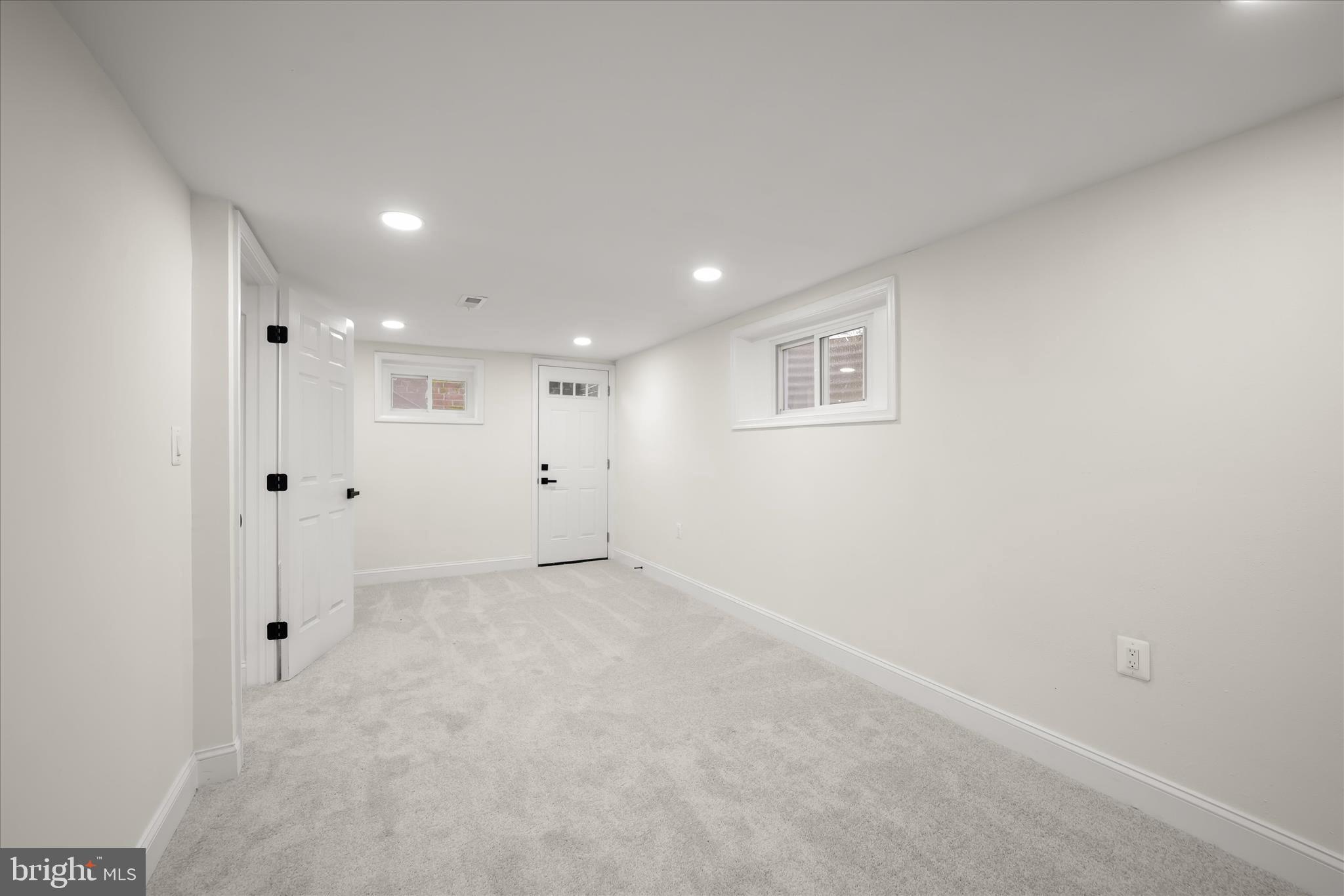 MARLOW HEIGHTS - Residential