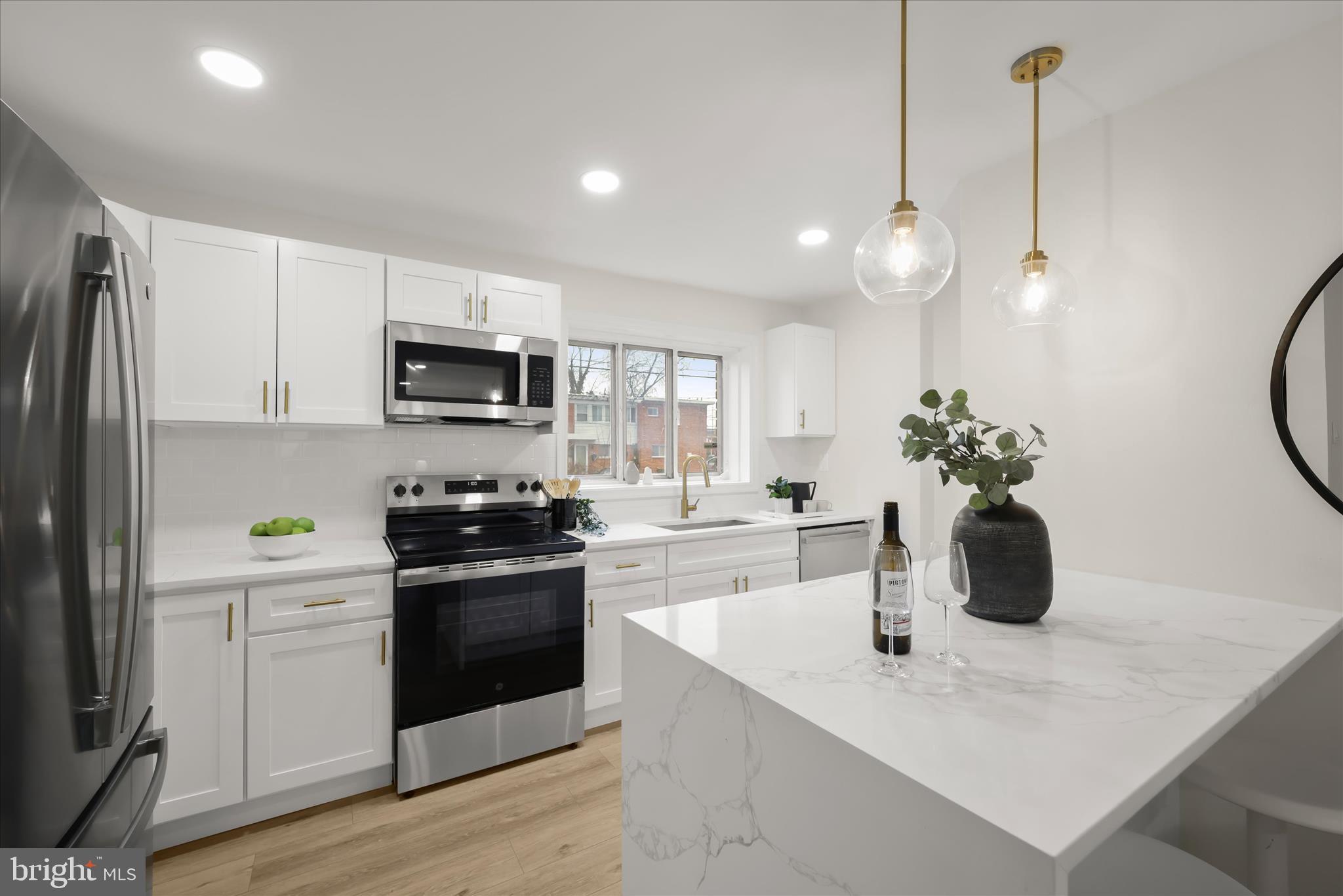 MARLOW HEIGHTS - Residential