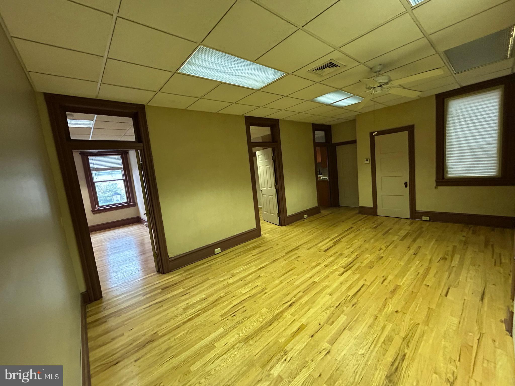 TAMAQUA - Residential Lease