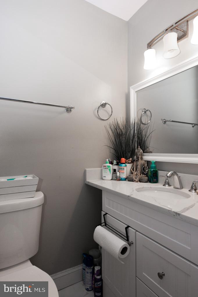 DEANWOOD - Residential Lease