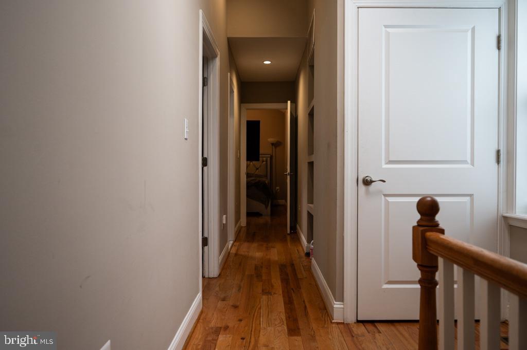 DEANWOOD - Residential Lease