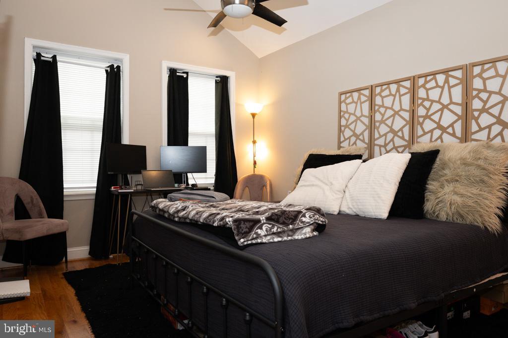 DEANWOOD - Residential Lease