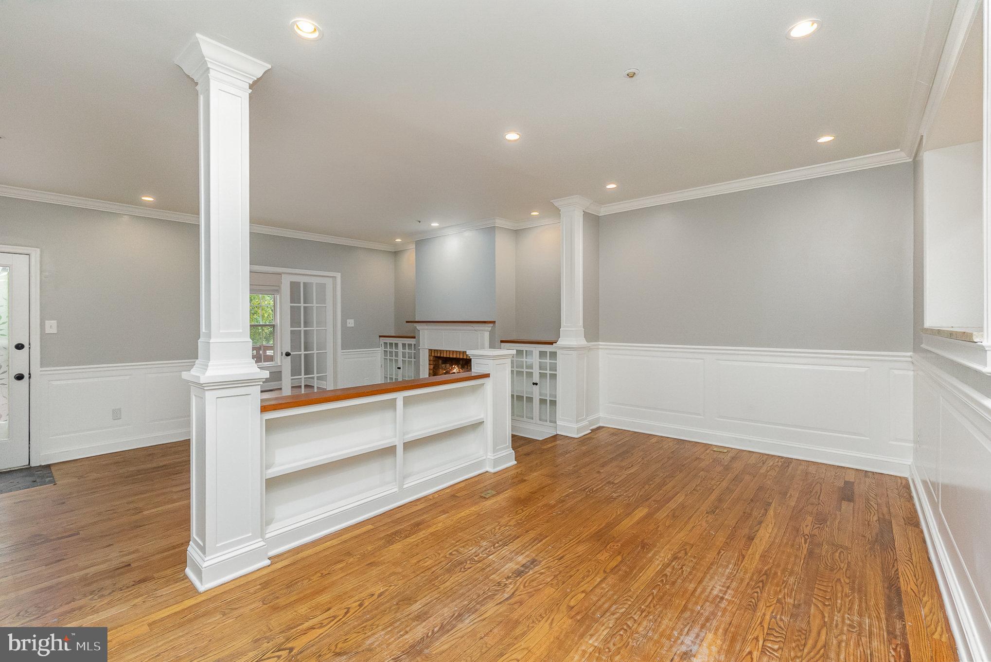 COUNTRY WALK - Residential