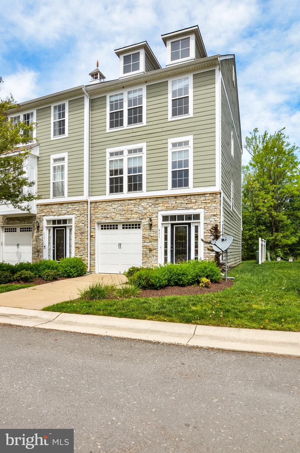 MONROE POINT - Residential