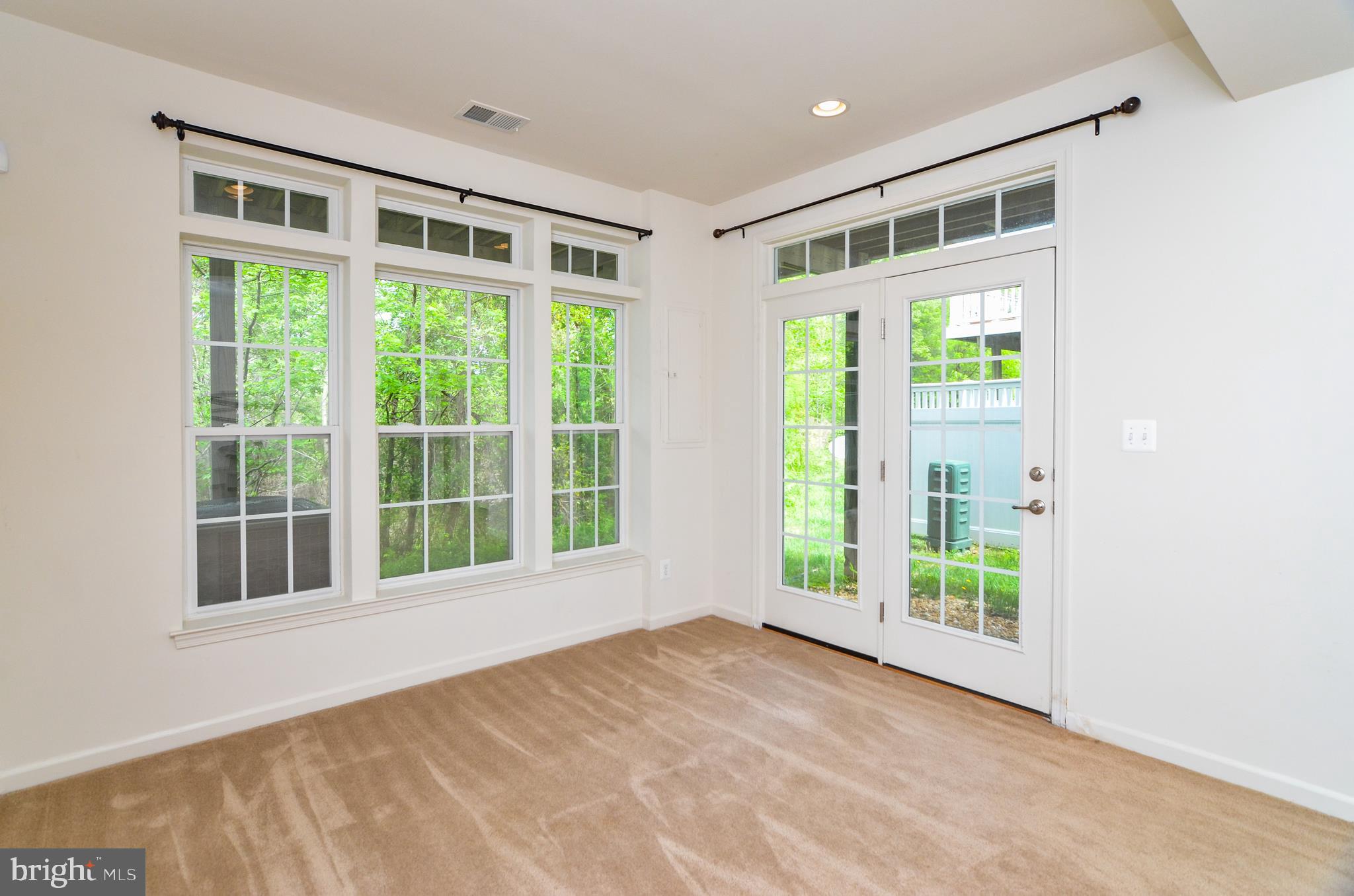 MONROE POINT - Residential