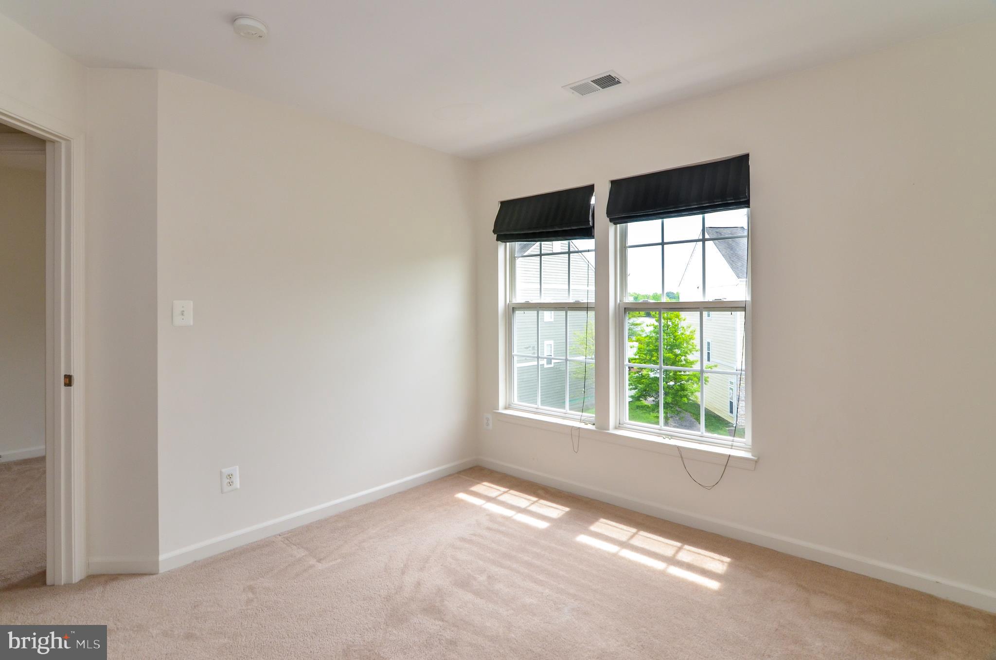 MONROE POINT - Residential