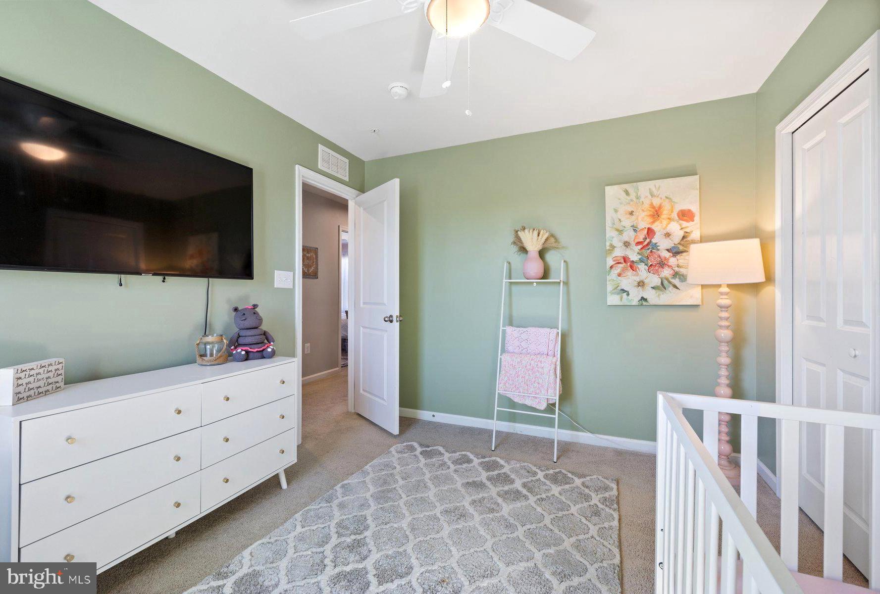 WILLOW WOODS - Residential Lease