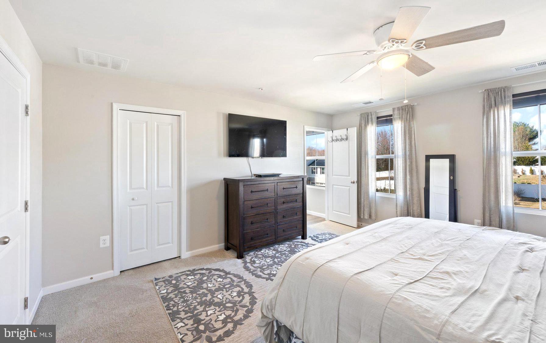 WILLOW WOODS - Residential Lease