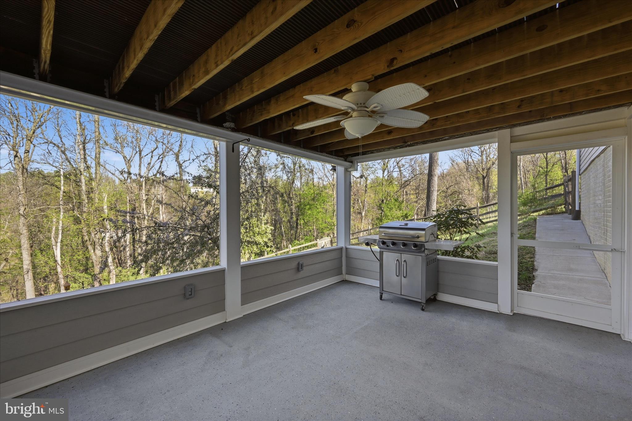 APPLE MT LAKE - Residential