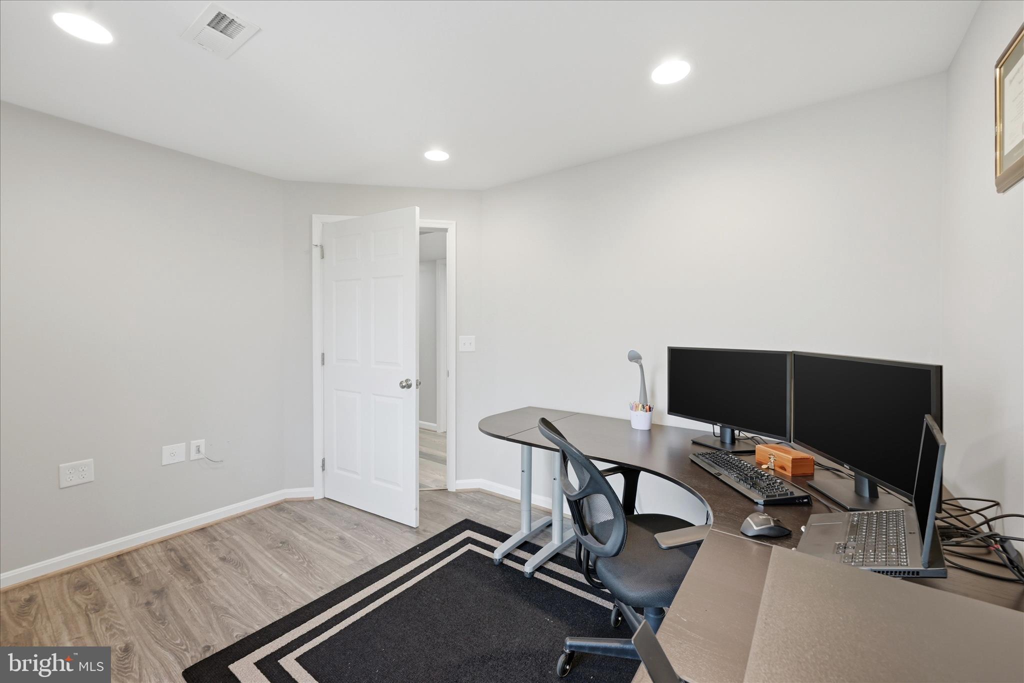 APPLE MT LAKE - Residential