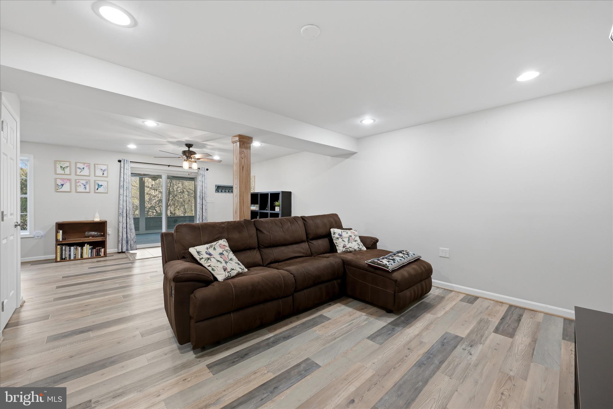 APPLE MT LAKE - Residential