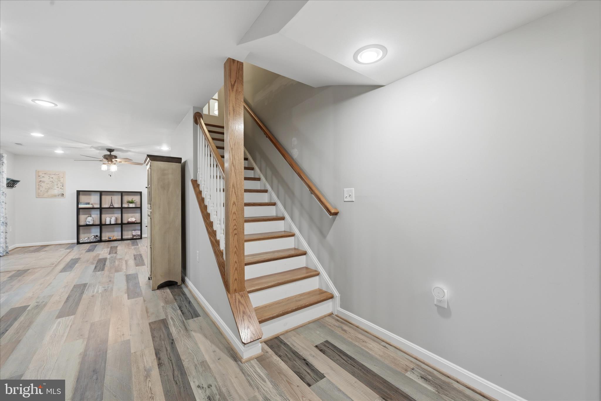 APPLE MT LAKE - Residential