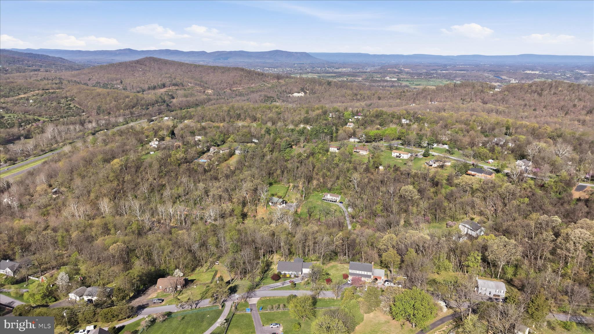 APPLE MT LAKE - Residential