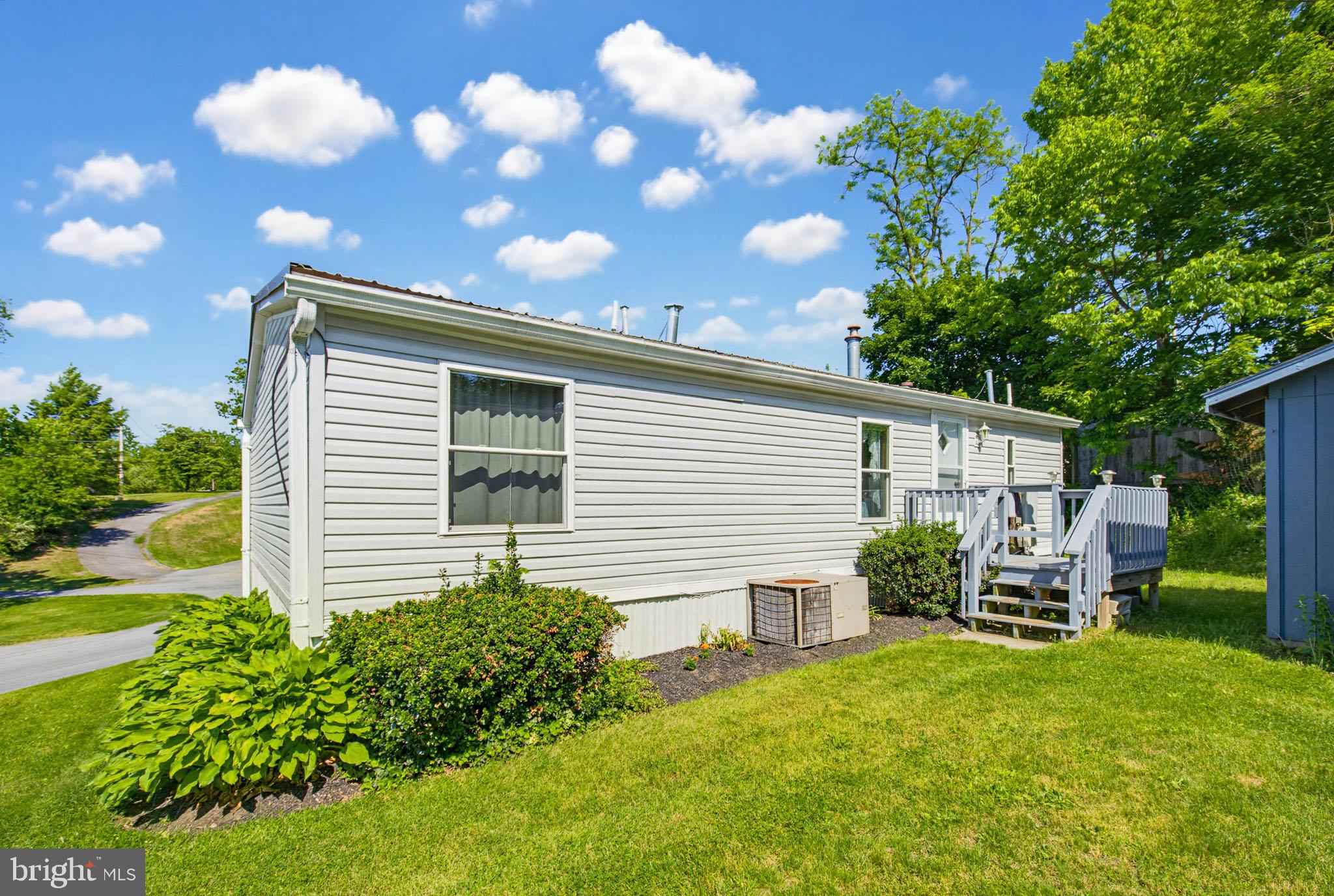 CINDY'S MOBILE HOME PARK - Residential
