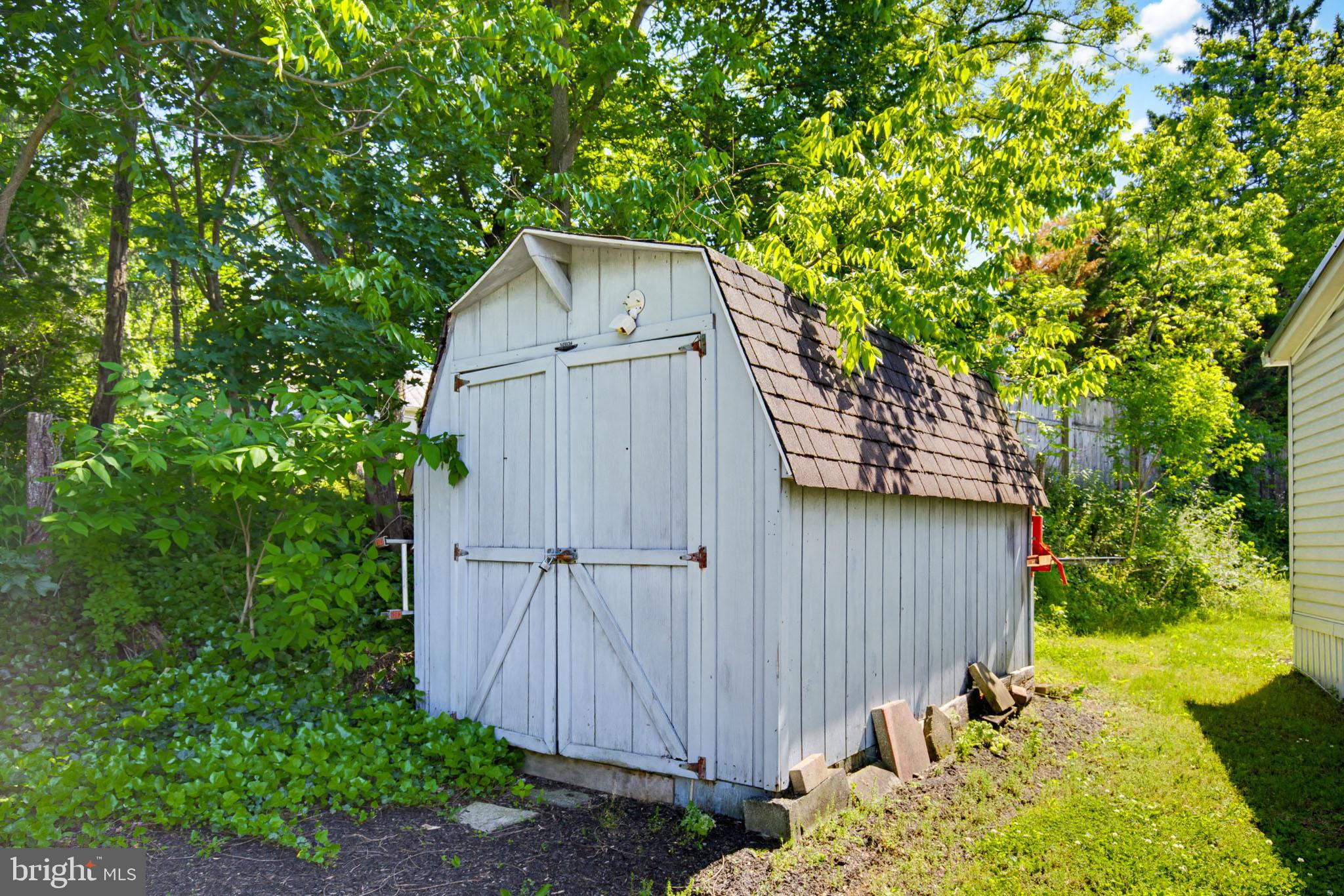 CINDY'S MOBILE HOME PARK - Residential