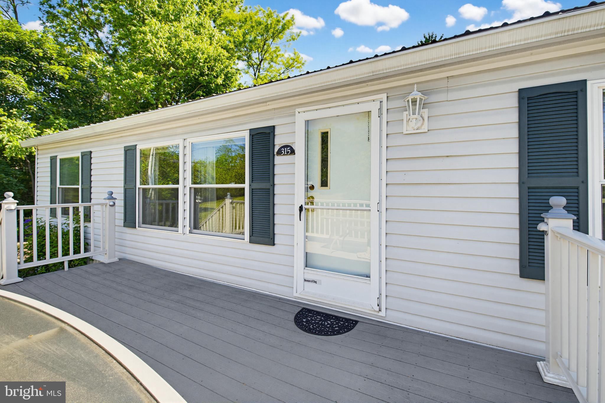 CINDY'S MOBILE HOME PARK - Residential