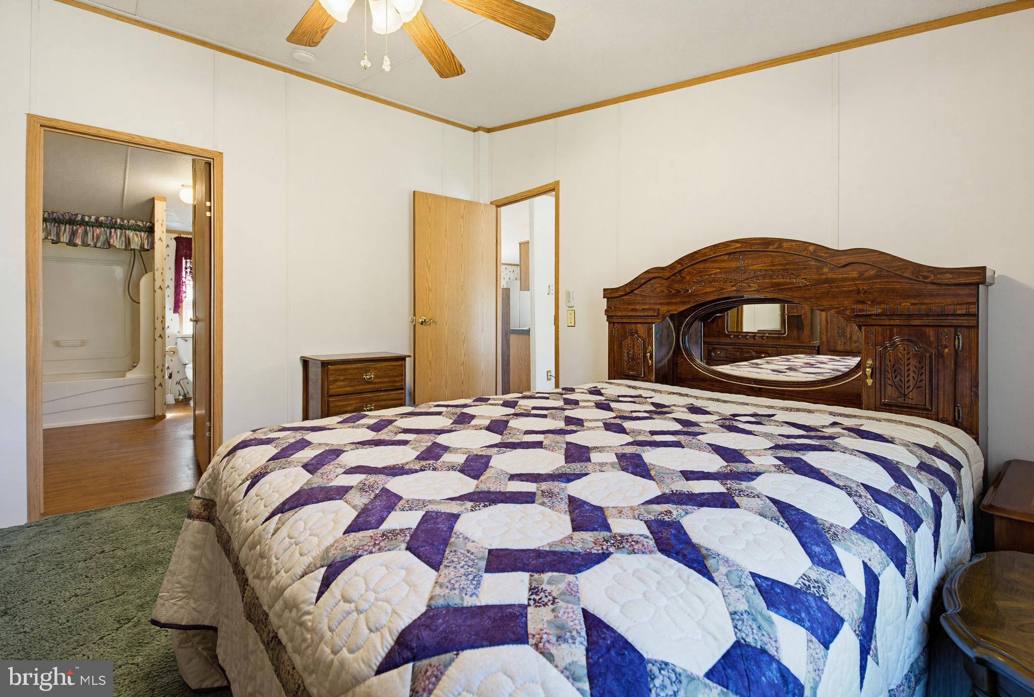 CINDY'S MOBILE HOME PARK - Residential