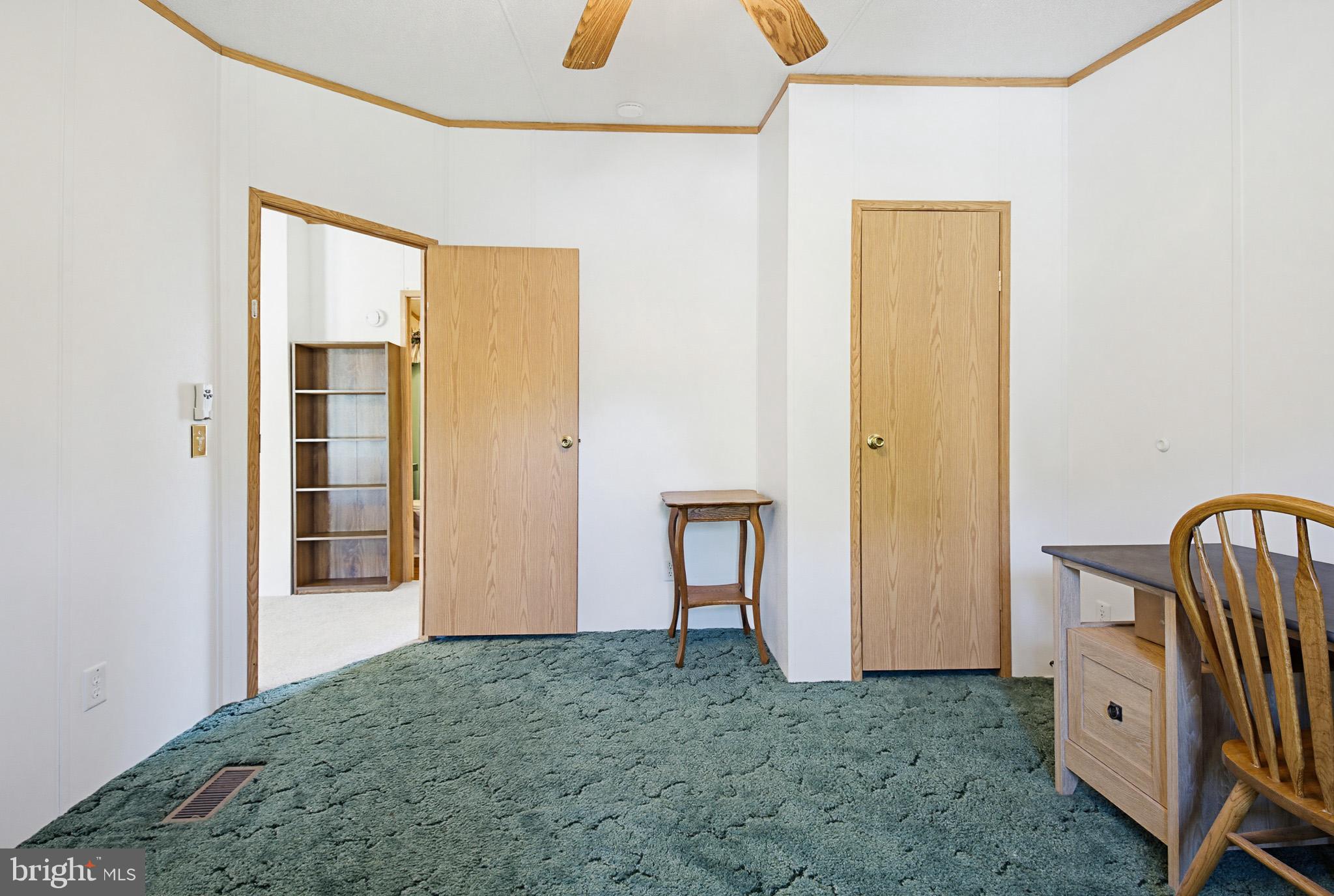 CINDY'S MOBILE HOME PARK - Residential