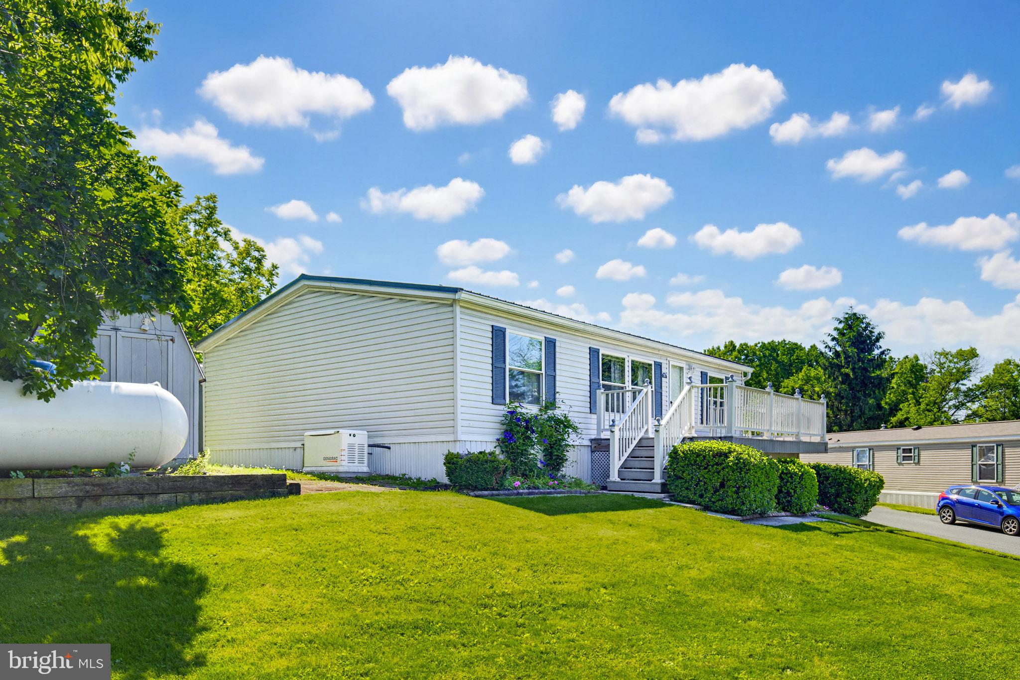 CINDY'S MOBILE HOME PARK - Residential
