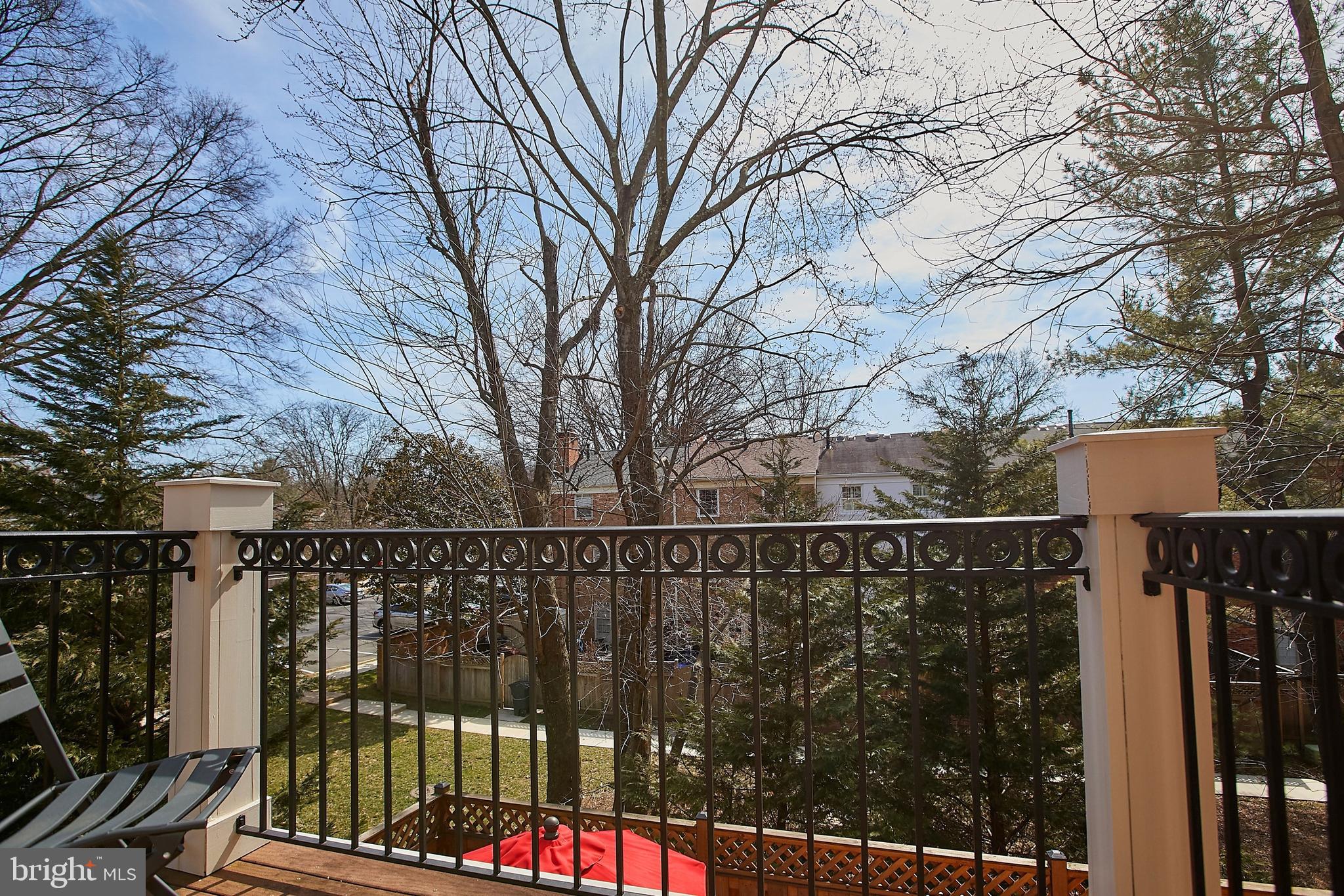 MCLEAN COVE - Residential Lease