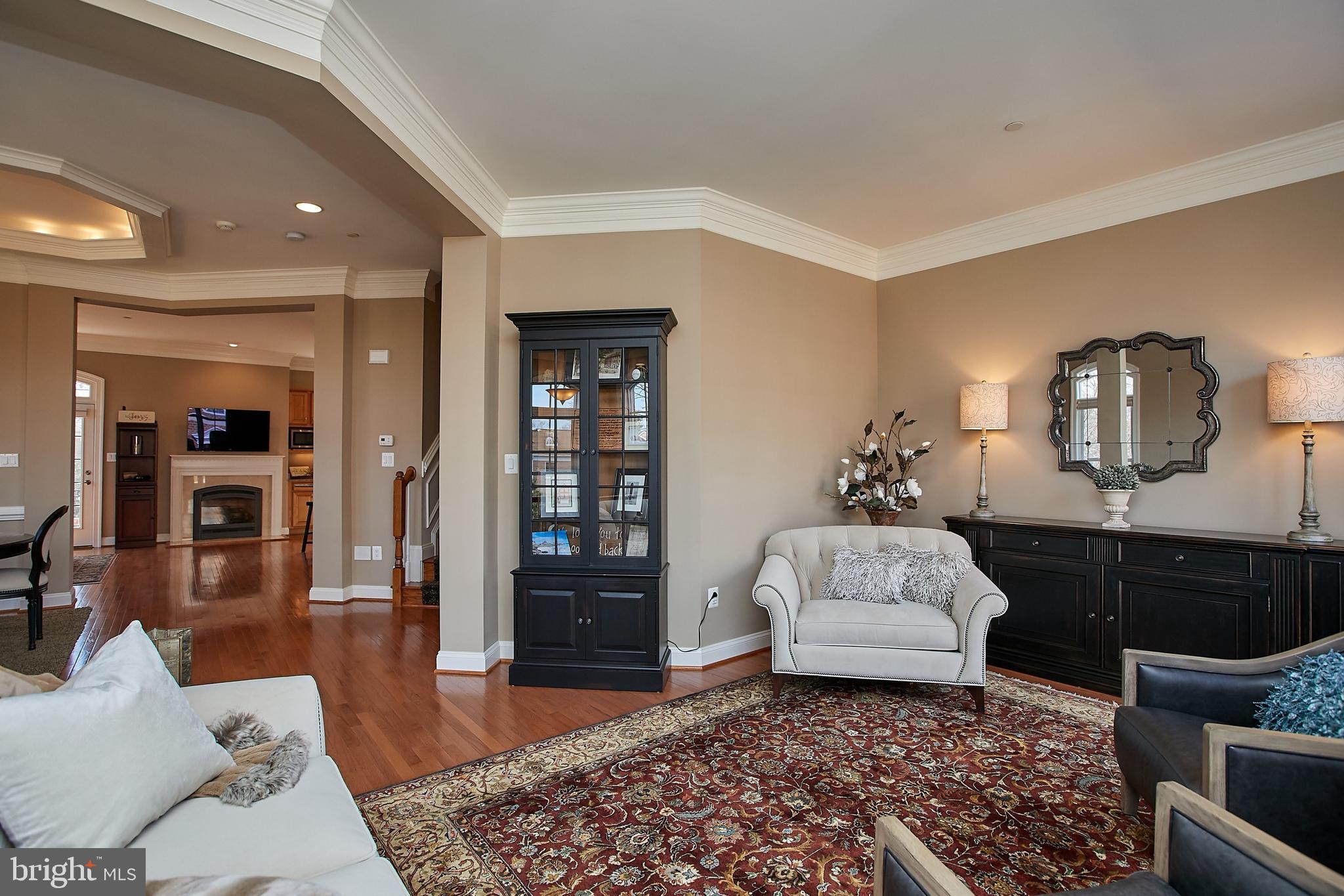 MCLEAN COVE - Residential Lease