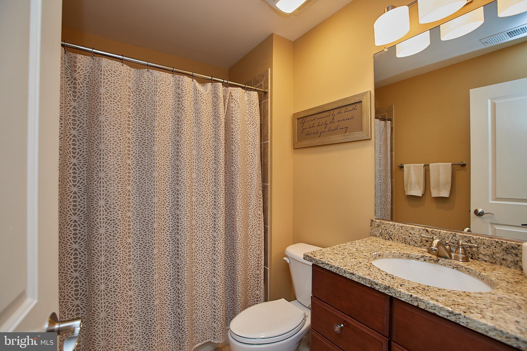 MCLEAN COVE - Residential Lease